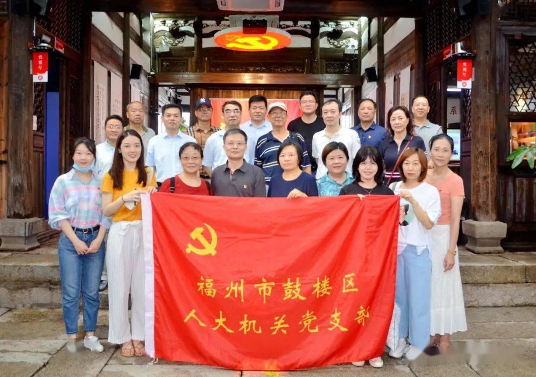 国家男女足选帅有望同时启动